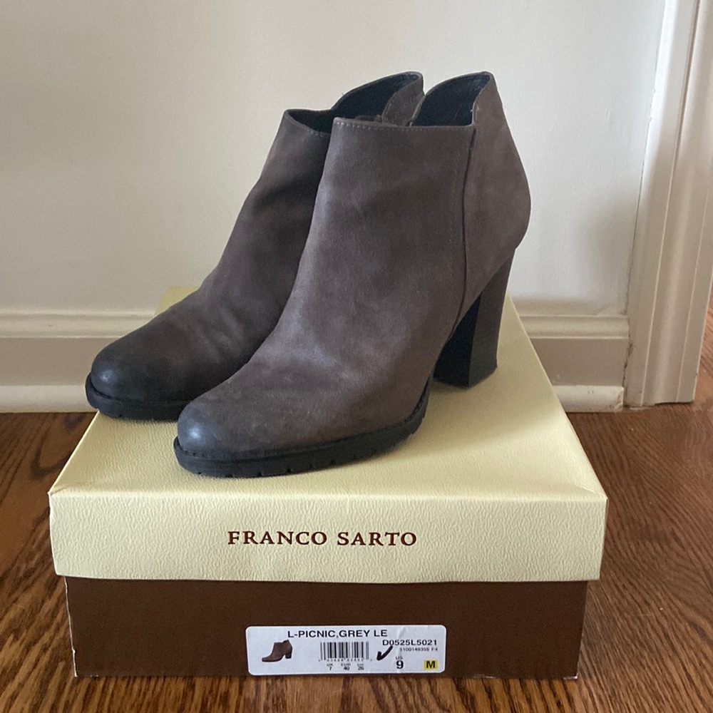 Franco Sarto booties sz 9
